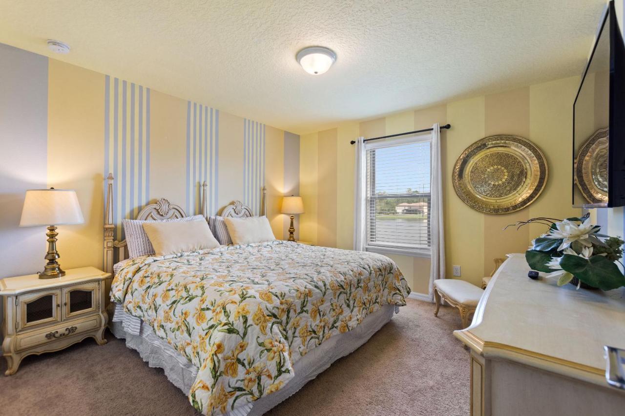 Stylish Cozy Family Getaway With Private Pool And Lake View Kissimmee Eksteriør billede