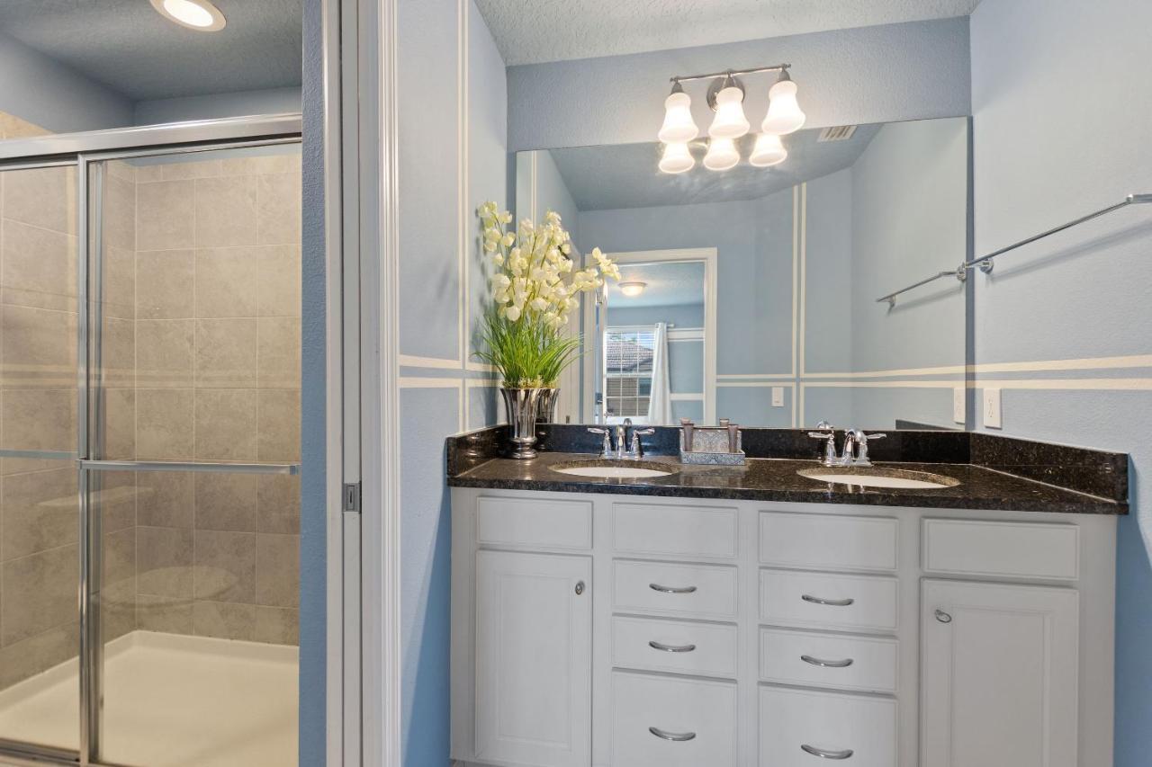 Stylish Cozy Family Getaway With Private Pool And Lake View Kissimmee Eksteriør billede